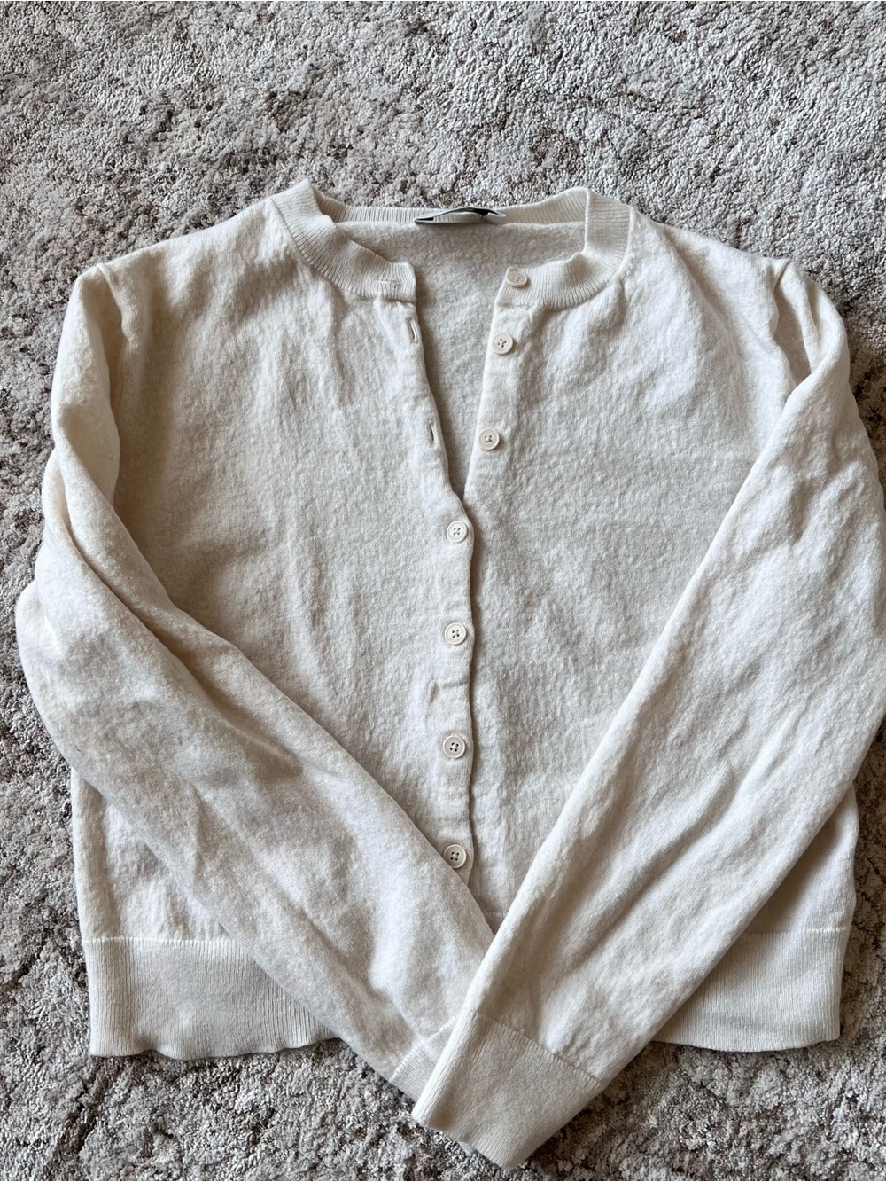 Aritzia Merino Wool Cardigan Light Birch - Picture 4 of 9